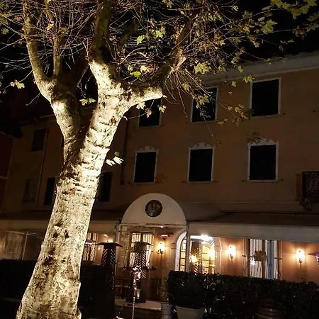 Ristorante ホテル
